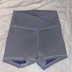 Fleo shorts, EUC